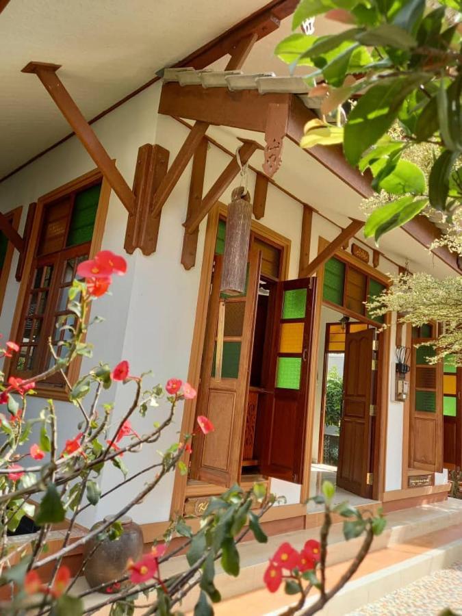 Anjung Nor Muslim Homestay Dungun Esterno foto